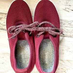 Women’s Size 8 Burgundy Allbirds, like new.